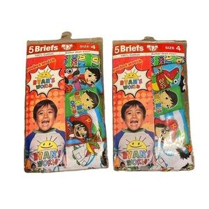 New lot of 2 Ryan’s World Boys’ Briefs 5 pack size 4